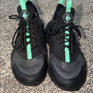 Nike Kids Sneakers Black and Teal